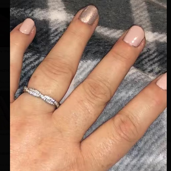 💍 Silver fFlled Dainty Minimalist StyleTwisted Pave Diamond Band - Picture 10 of 17